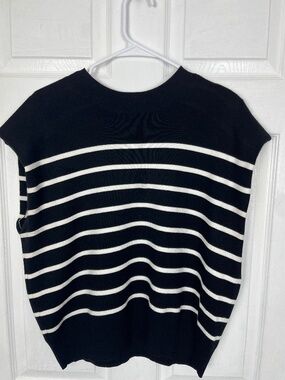 Reitmans Black & White Sleeveless Top Size XXL